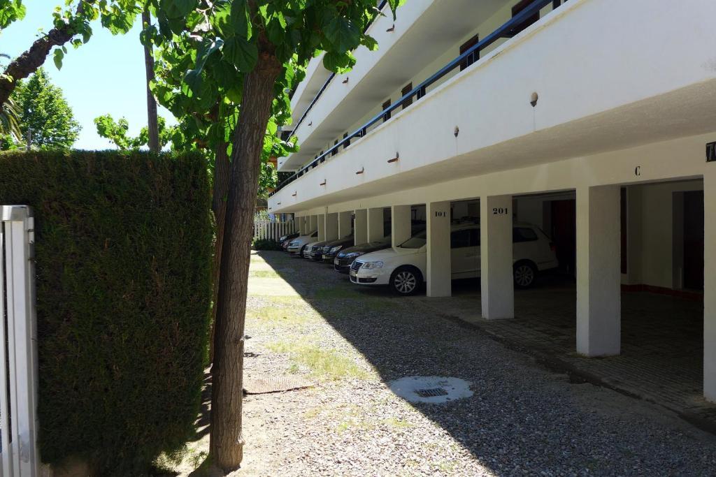 Rentalmar Family Felix Con Parking Incluido Салоу Экстерьер фото